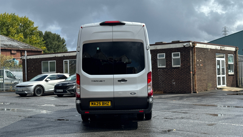 Ford Transit Minibus Transit 460 L4 Minibus Diesel Rwd 2.0 EcoBlue 165ps H3 17 Seater Trend Auto [Nav]